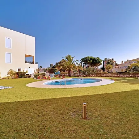Vilamoura Delight With Pool By Homing Exterior photo