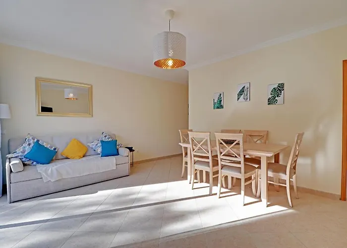 Vilamoura Delight With Pool By Homing