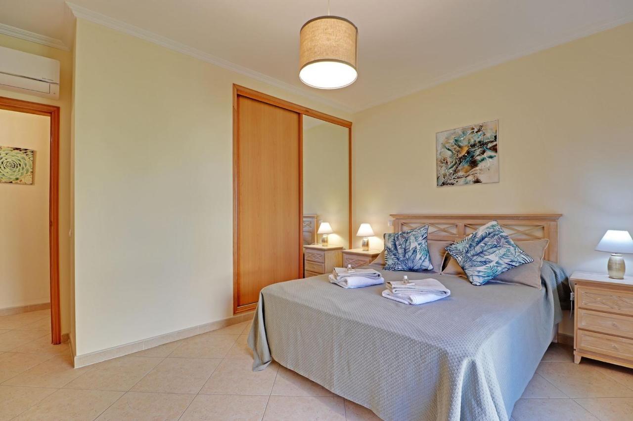 Delight With Pool By Homing Apartment